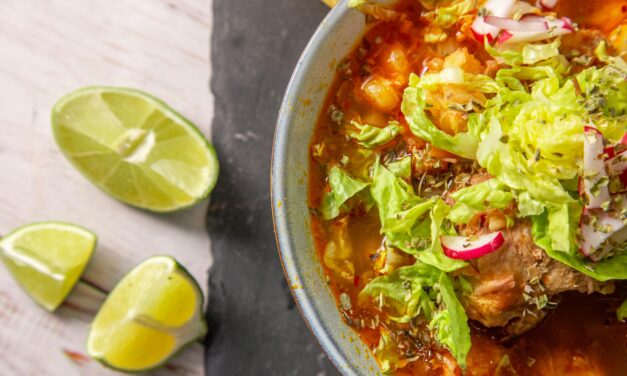 Pozole con Carne de Cerdo: Tradición Mexicana y Valor Nutricional