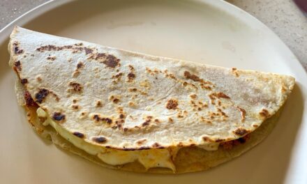 Quesadilla Tradicional: Sabor Mexicano y Valor Nutricional